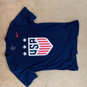 Men's Nike USA Shirt - MEDIUM (ATHLETIC FIT)